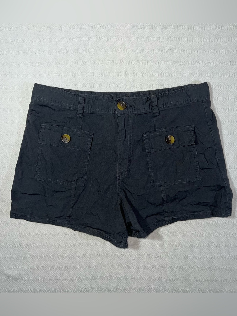 Vuori Womens Ripstop Cargo Shorts XL Cotton Blend High Rise Athleisure - Picture 3 of 8